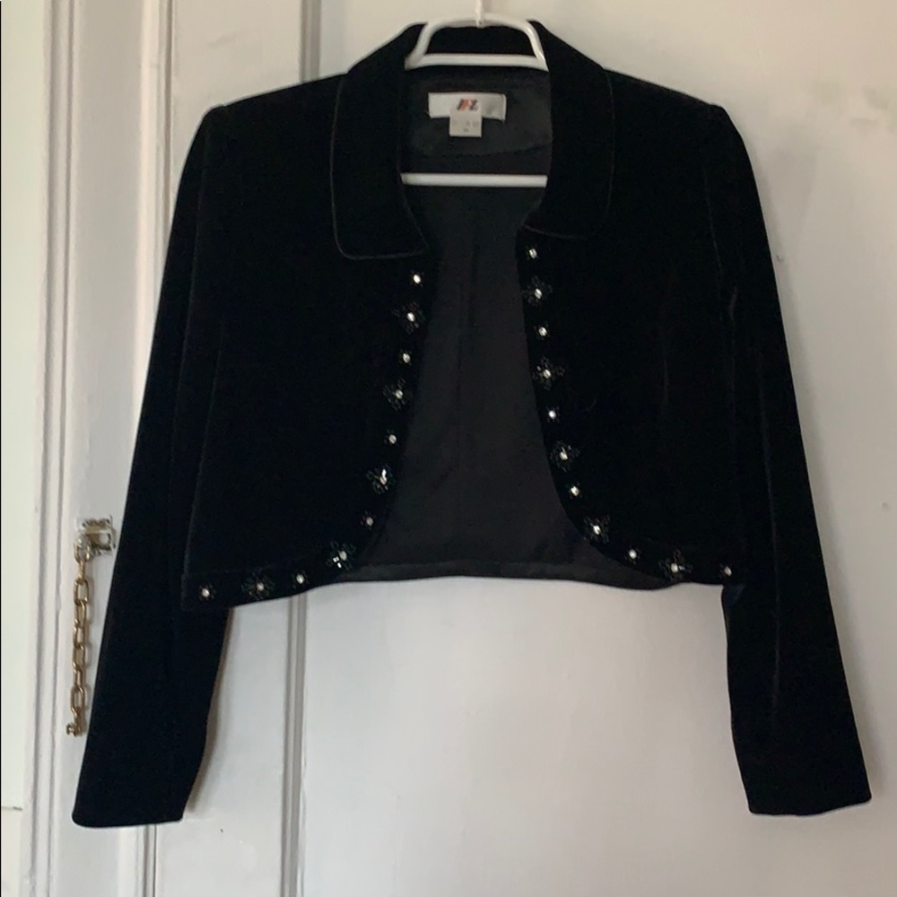 Black velvet short bolero